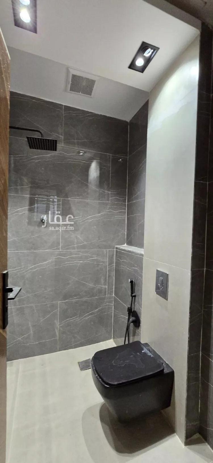 فيلا للبيع في شارع ابراهيم رفعت, حي عكاظ, مدينة الرياض, منطقة الرياض صورة 4