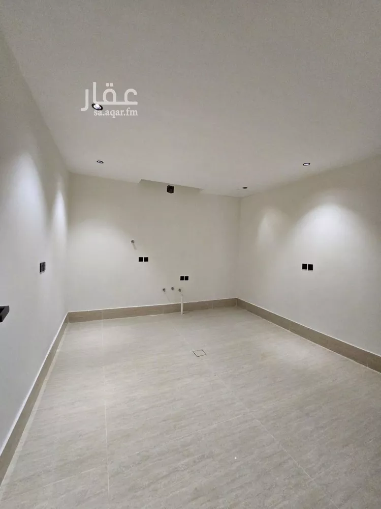 دور للبيع في شارع محمد المروزي, حي طويق, مدينة الرياض, منطقة الرياض صورة 4