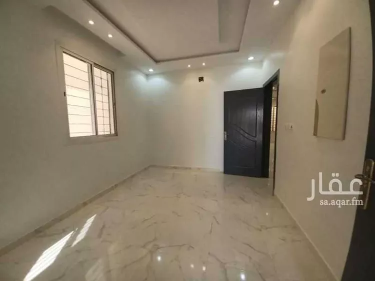 فيلا للبيع في شارع القاض بن العربي, حي بدر, مدينة الرياض, منطقة الرياض صورة 4