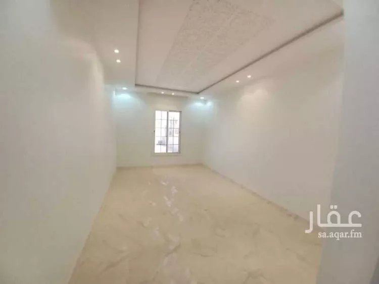 فيلا للبيع في شارع القاض بن العربي, حي بدر, مدينة الرياض, منطقة الرياض صورة 5