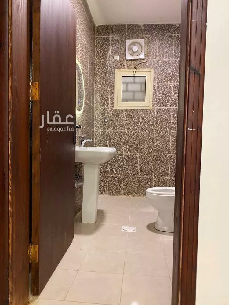 شقة للإيجار في شارع 5457371, حي المرجانية, مدينة رابغ, منطقة مكة المكرمة صورة 4