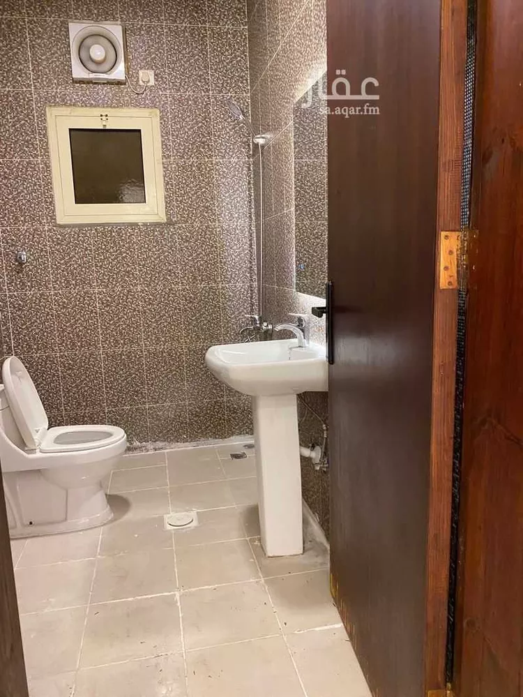 شقة للإيجار في شارع 5457371, حي المرجانية, مدينة رابغ, منطقة مكة المكرمة صورة 3