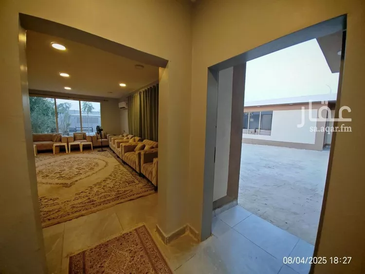 استراحة للبيع في شارع 818906, حي الزاهر, مدينة الرياض, منطقة الرياض صورة 5