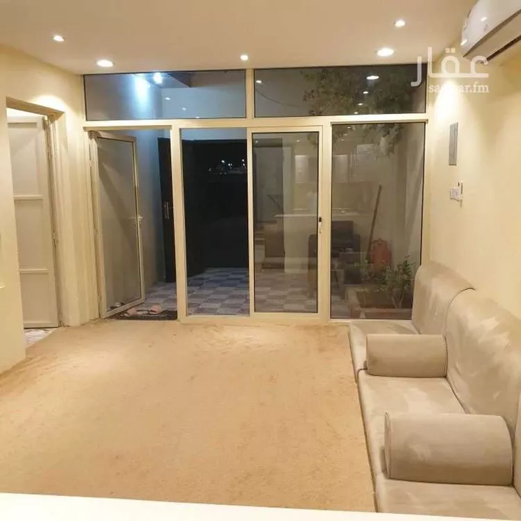 شقة للإيجار في شارع عبدالرحمن ابن شقران, حي قرطبة, مدينة حائل, منطقة حائل