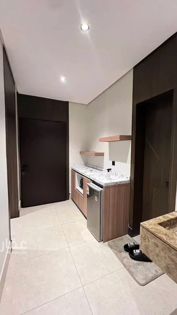 شقة للإيجار في شارع مدائن صالح, حي الحمراء, مدينة الخبر, المنطقة الشرقية صورة 3