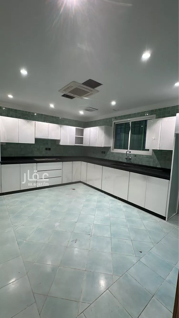 فيلا للإيجار في شارع عبدالله الأسدي, حي مغرزات, مدينة الرياض, منطقة الرياض صورة 4