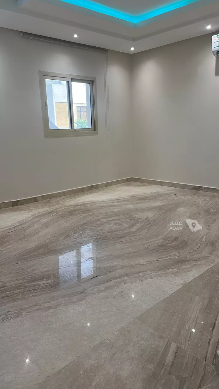 Floor for Rent in Riyadh Al Arid 7