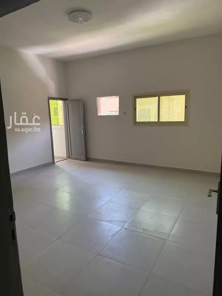 Building for Rent in Riyadh Ghubairah 8