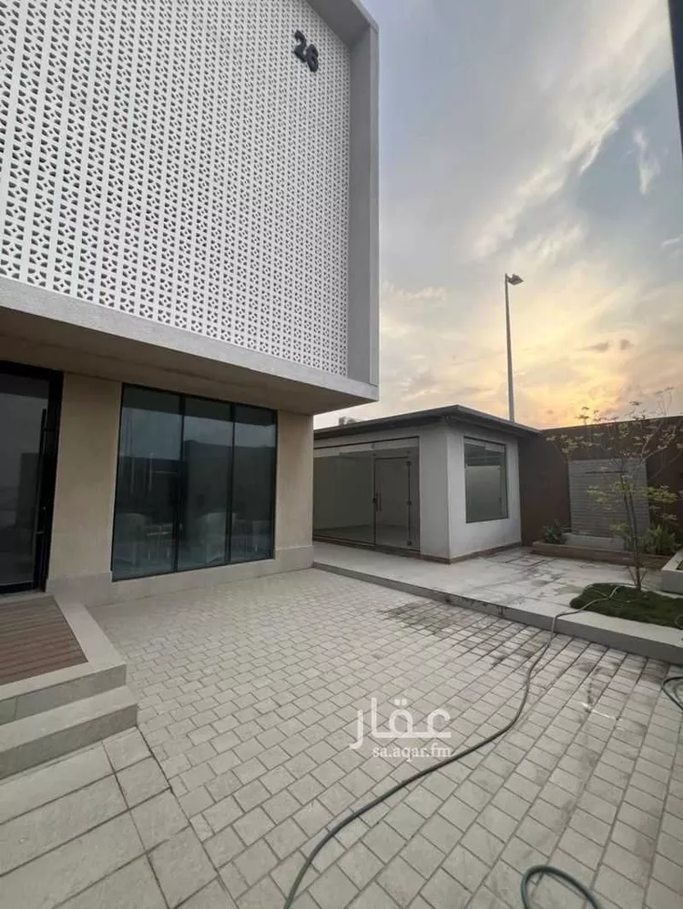 فيلا للبيع في شارع الوطن, حي البحر, مدينة الخبر, المنطقة الشرقية