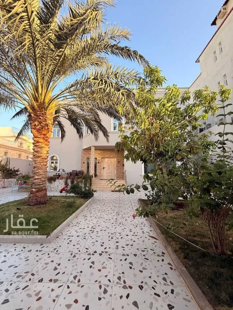 فيلا للبيع في شارع عبد الله بن جدعان, حي الكوثر, مدينة جدة, منطقة مكة المكرمة 1 صورة