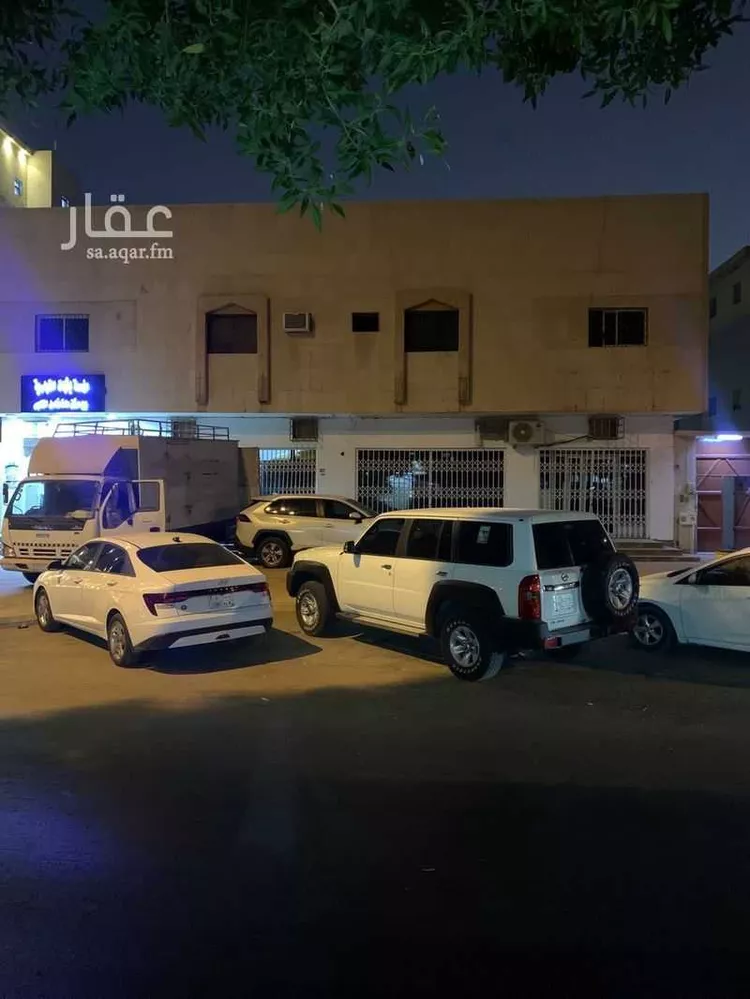 عمارة للبيع في شارع ابن خلكان ، حي النسيم الشرقي ، الرياض ، منطقة الرياض صورة 3