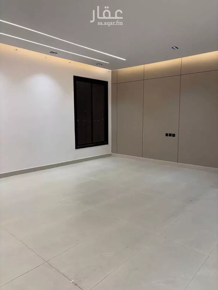 Floor for Sale in Riyadh Al Maizilah