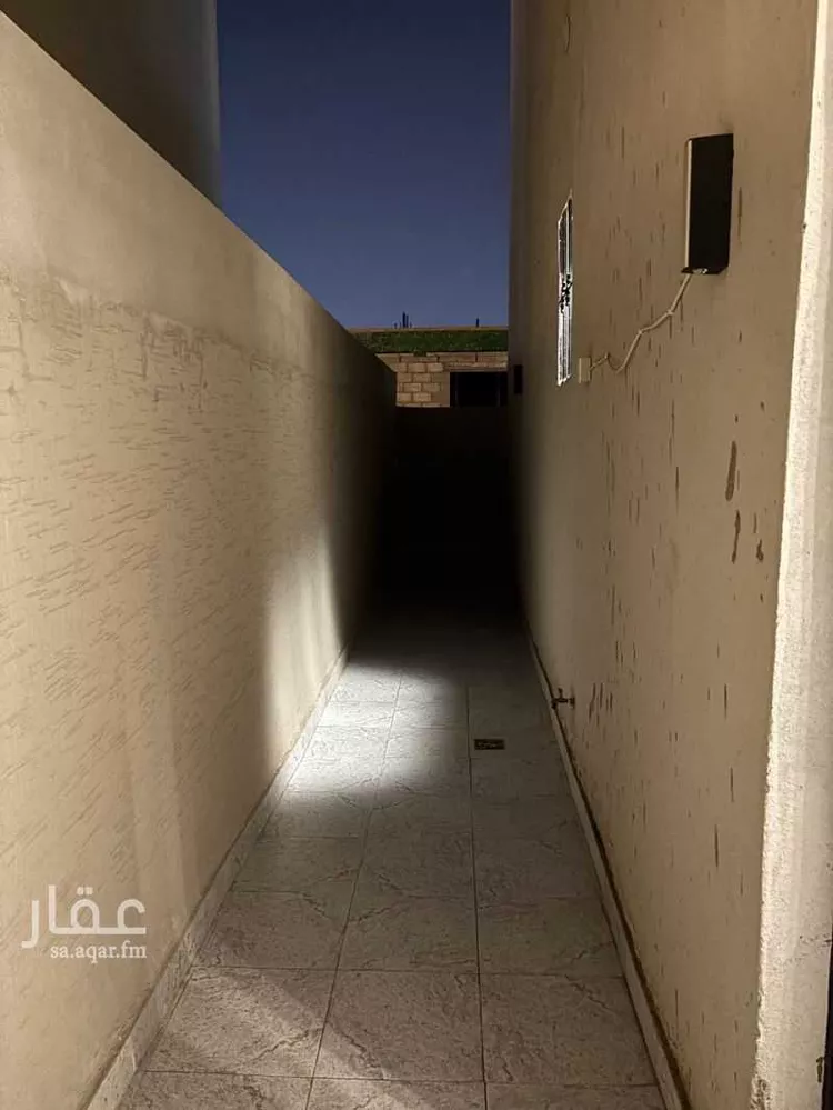Floor for Sale in Riyadh Al Maizilah صورة 3
