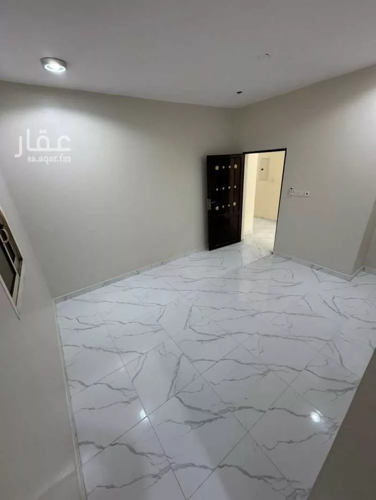 شقة للإيجار في شارع المدينة المنوره, حي الراشدية الثالث, مدينة الاحساء, المنطقة الشرقية