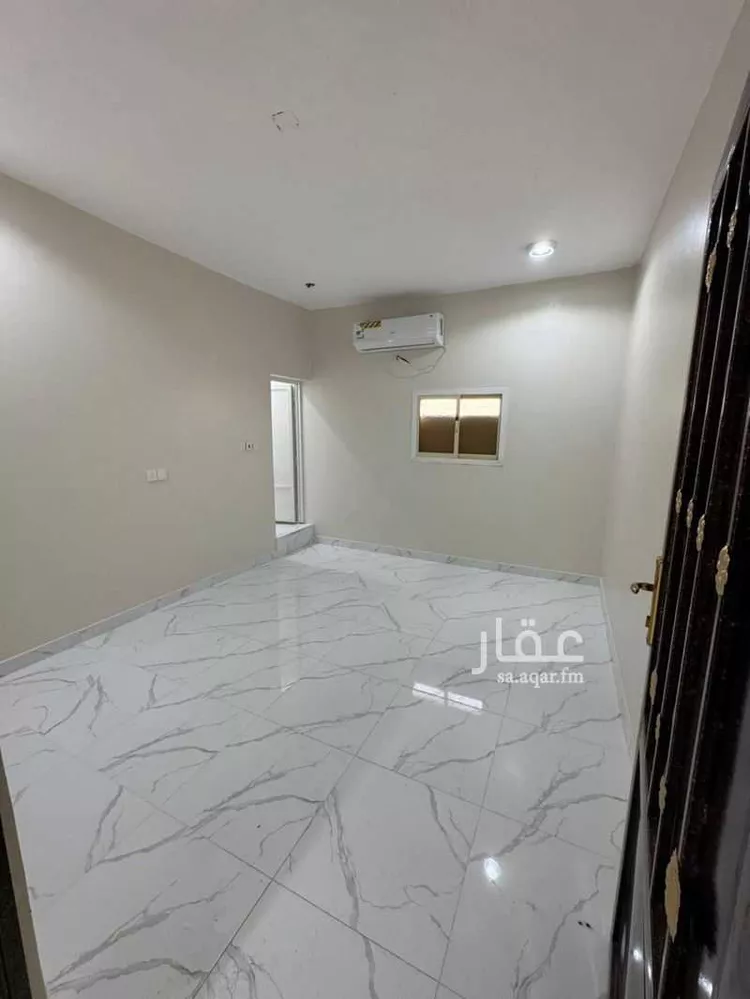 شقة للإيجار في شارع المدينة المنوره, حي الراشدية الثالث, مدينة الاحساء, المنطقة الشرقية صورة 2