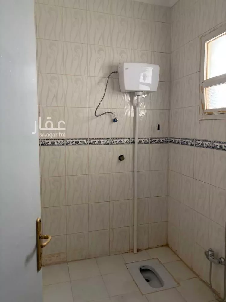 Floor for Rent in Riyadh Al Uraija Al Wusta صورة 4