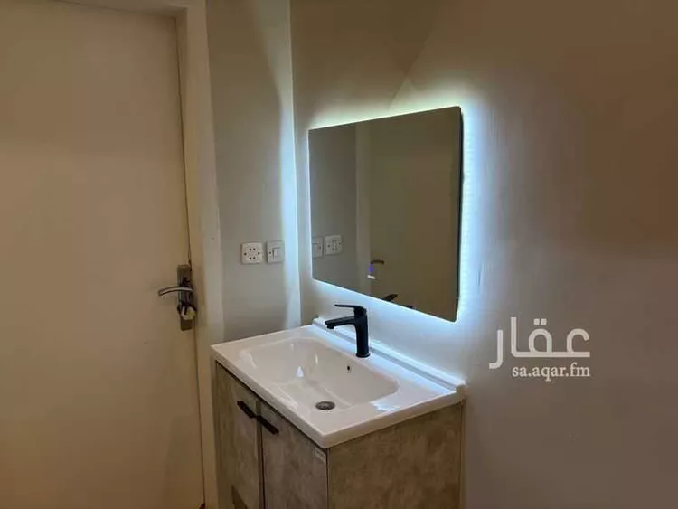 Apartment for Rent in Riyadh Al Uraija Al Wusta