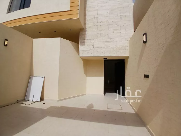 دور للبيع في شارع يحيى الأزدي, حي العوالي, مدينة الرياض, منطقة الرياض 11