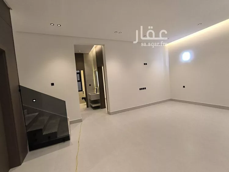 فيلا للبيع في شارع الخزرج, حي طويق, مدينة الرياض, منطقة الرياض صورة 2