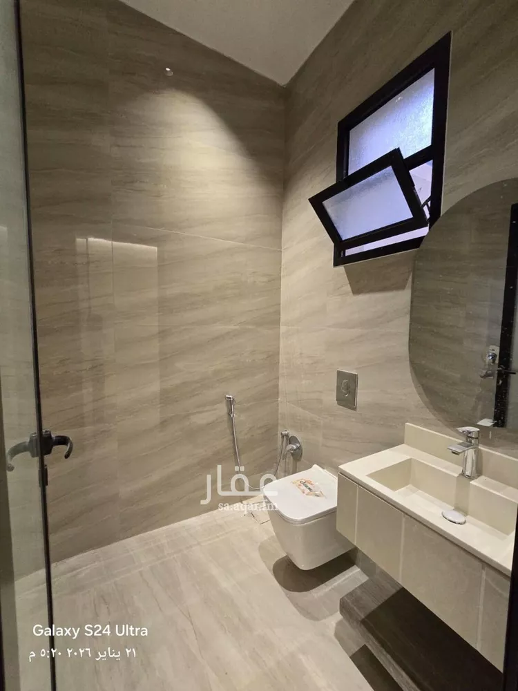 Floor for Sale in Riyadh Dirab 6