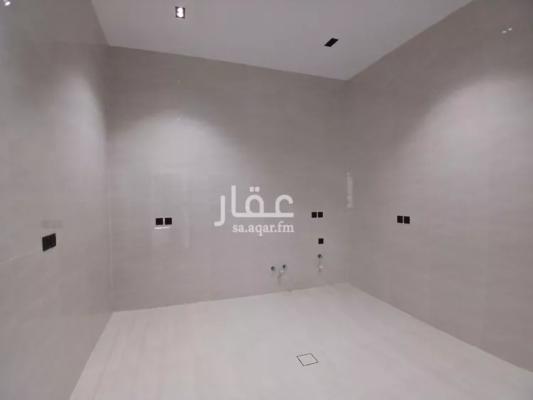 دور للبيع في شارع عبدالفتاح كردي, حي العوالي, مدينة الرياض, منطقة الرياض 10