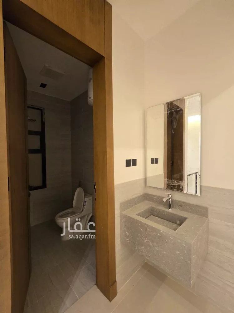 دور للبيع في شارع الوادي الأخضر, حي ديراب, مدينة الرياض, منطقة الرياض صورة 4