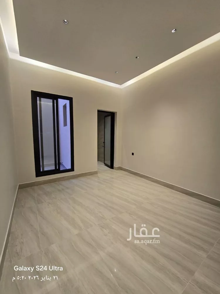 Floor for Sale in Riyadh Dirab 9