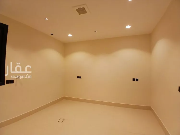 دور للبيع في شارع ابن جرير التنوخي, حي العوالي, مدينة الرياض, منطقة الرياض 11