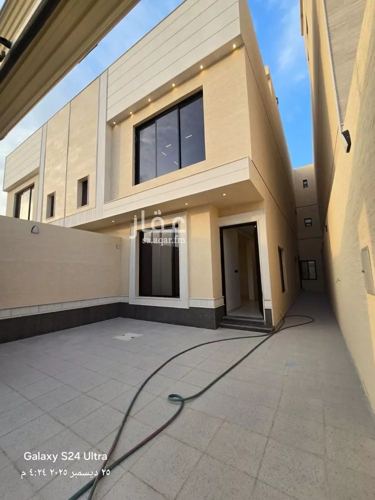 فيلا للبيع في شارع السخاء, حي العوالي, مدينة الرياض, منطقة الرياض صورة 3