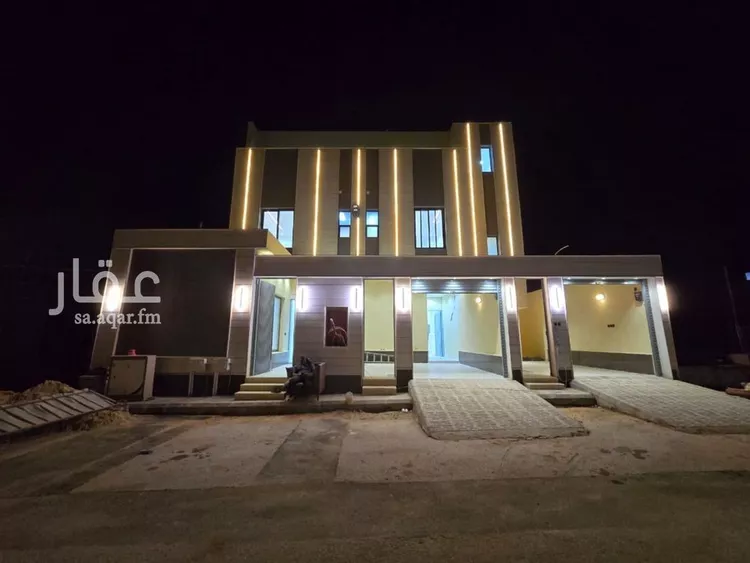 دور للبيع في شارع الزنكلوني, حي عكاظ, مدينة الرياض, منطقة الرياض