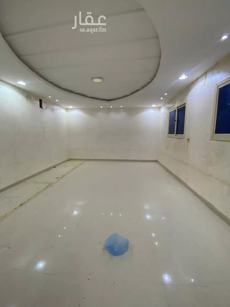 فيلا للبيع في شارع عامر ابن المنذر, حي الحزم, مدينة عفيف, منطقة الرياض صورة 4