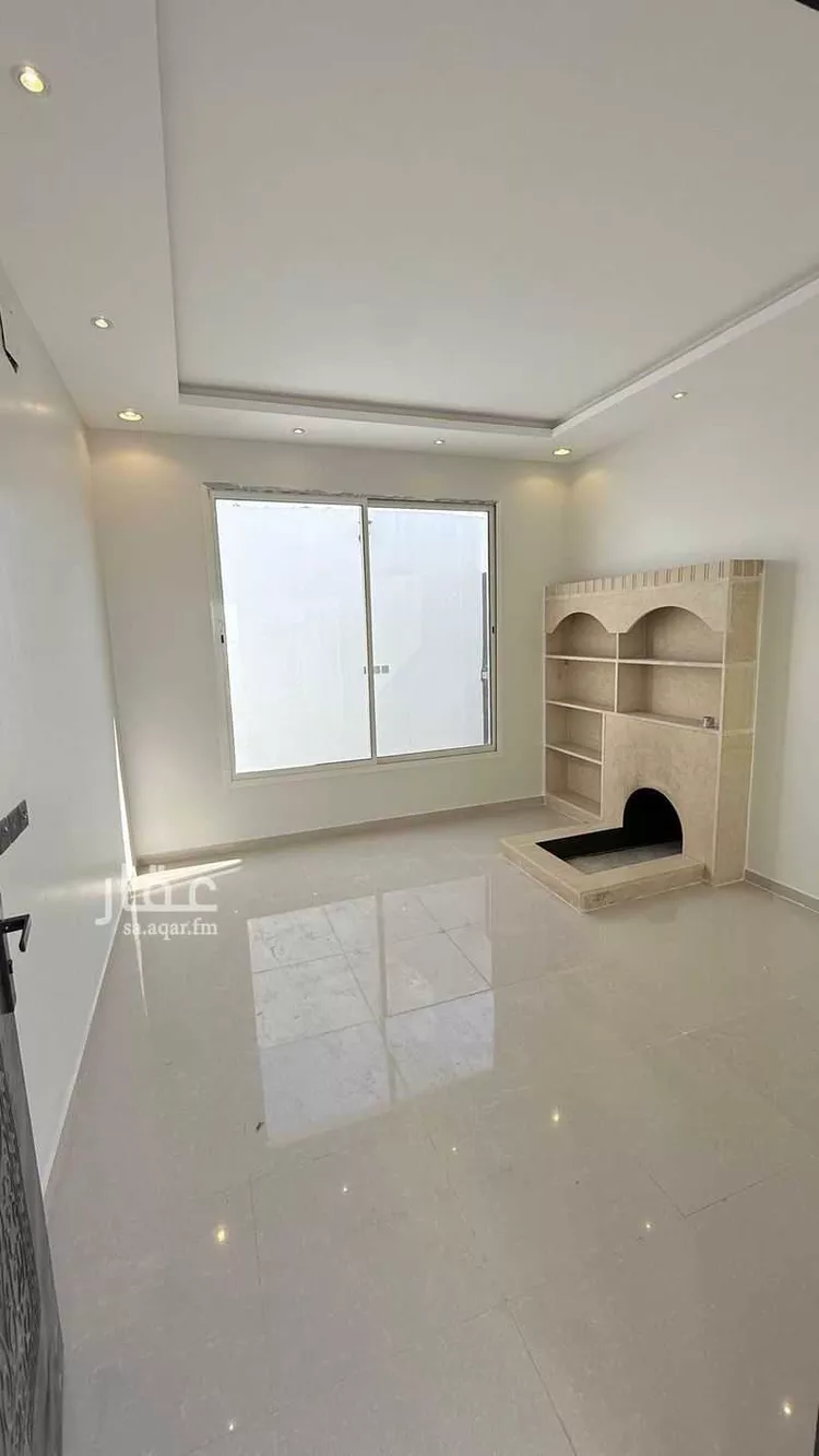 فيلا للبيع في شارع عثمان بن سليمان, حي المهدية, مدينة الرياض, منطقة الرياض صورة 4