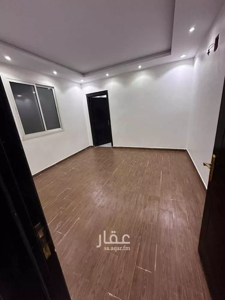 فيلا للبيع في شارع إسماعيل المغيثي, حي طويق, مدينة الرياض, منطقة الرياض 8