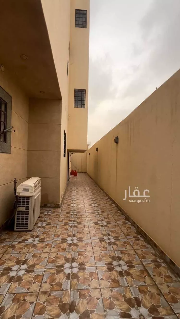 فيلا للبيع في شارع رقم 57, حي ظهرة لبن, مدينة الرياض, منطقة الرياض صورة 5