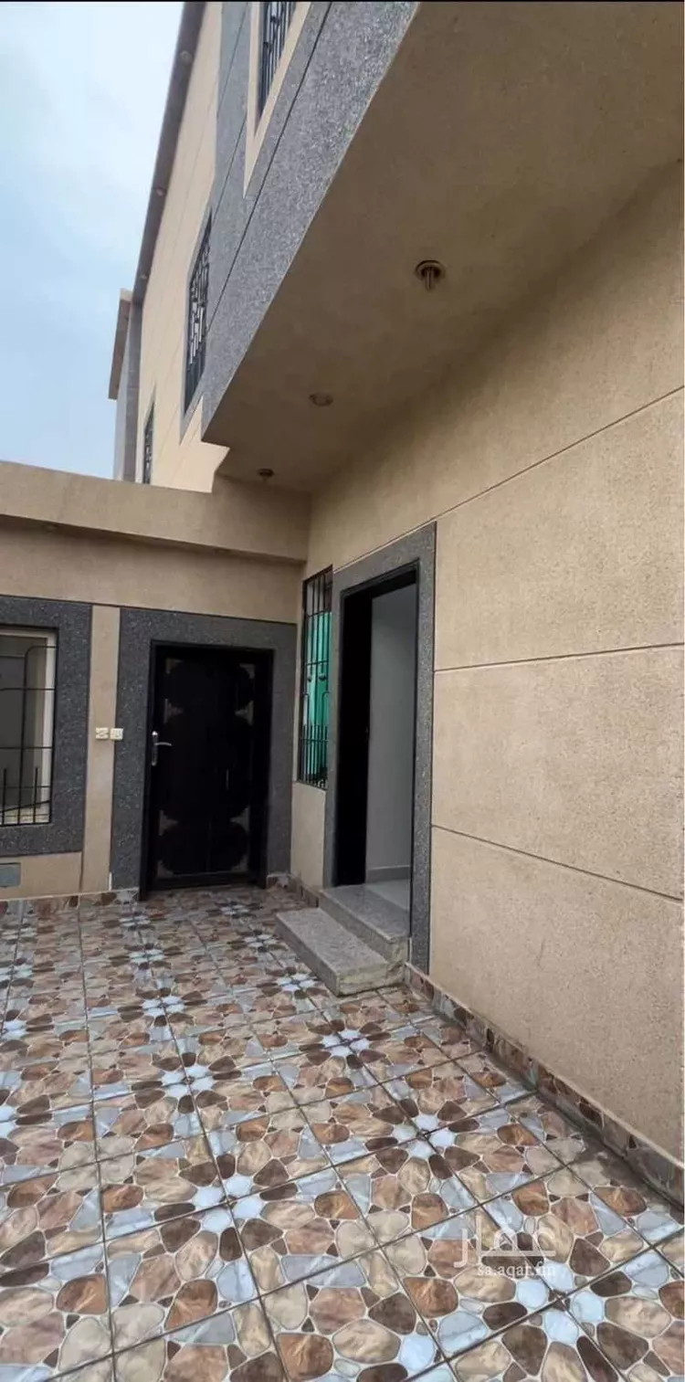 فيلا للبيع في شارع رقم 57, حي وادي لبن, مدينة الرياض, منطقة الرياض صورة 3