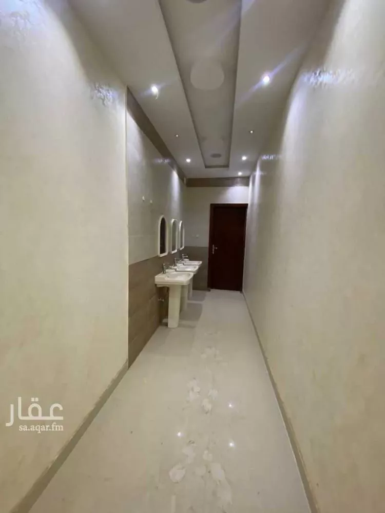 فيلا للبيع في شارع عامر ابن المنذر, حي الحزم, مدينة عفيف, منطقة الرياض صورة 3