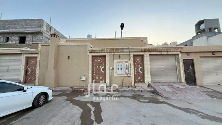 دور للبيع في شارع أبي عبدالرحمن ثوبان, حي طويق, مدينة الرياض, منطقة الرياض