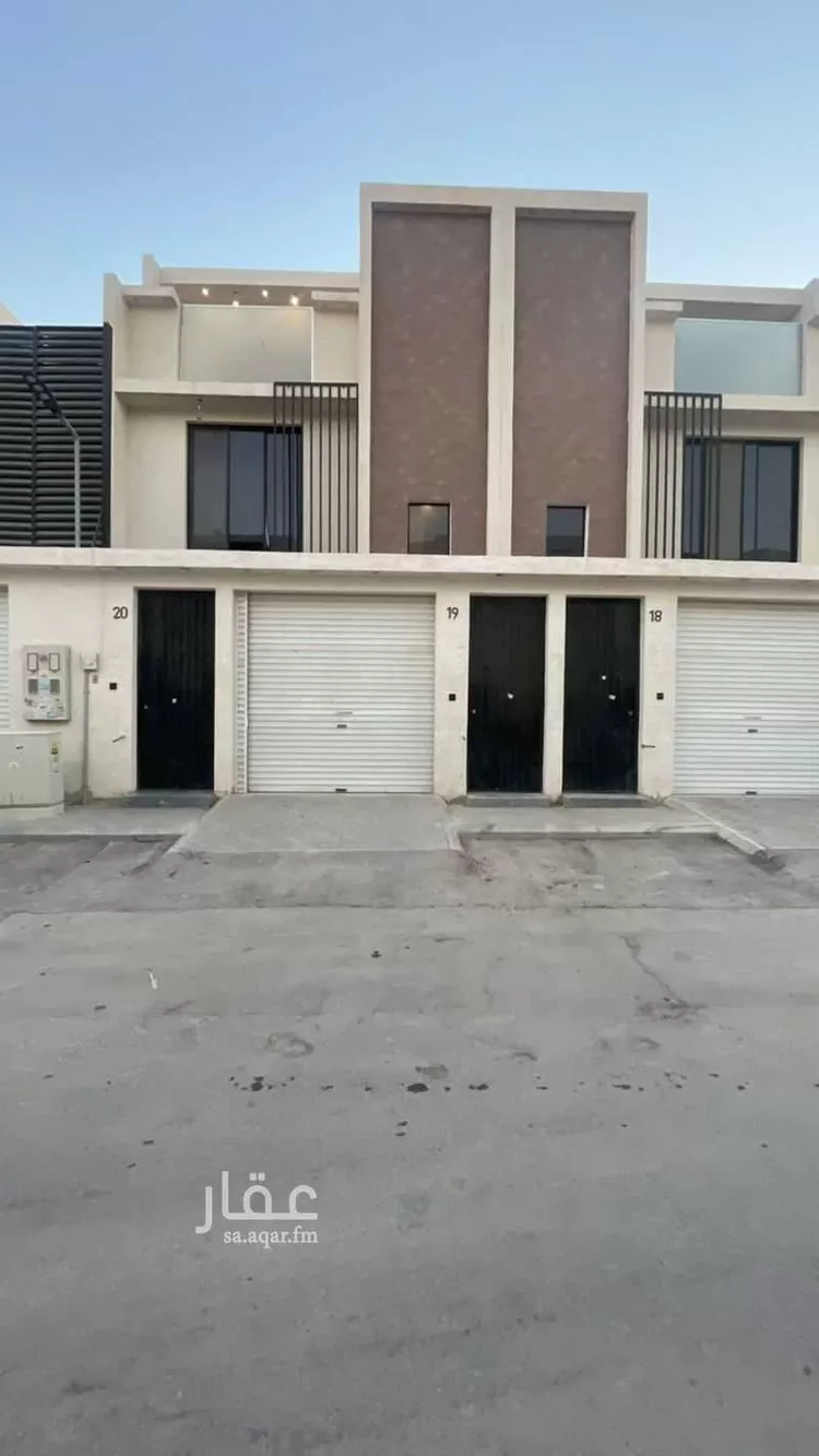 دور للبيع في شارع عائشة بنت الخفاف, حي بدر, مدينة الرياض, منطقة الرياض