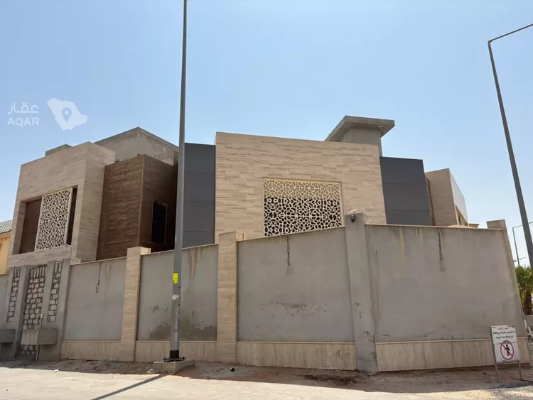 فيلا للبيع في شارع رقم 377, حي الملقا, مدينة الرياض, منطقة الرياض 5