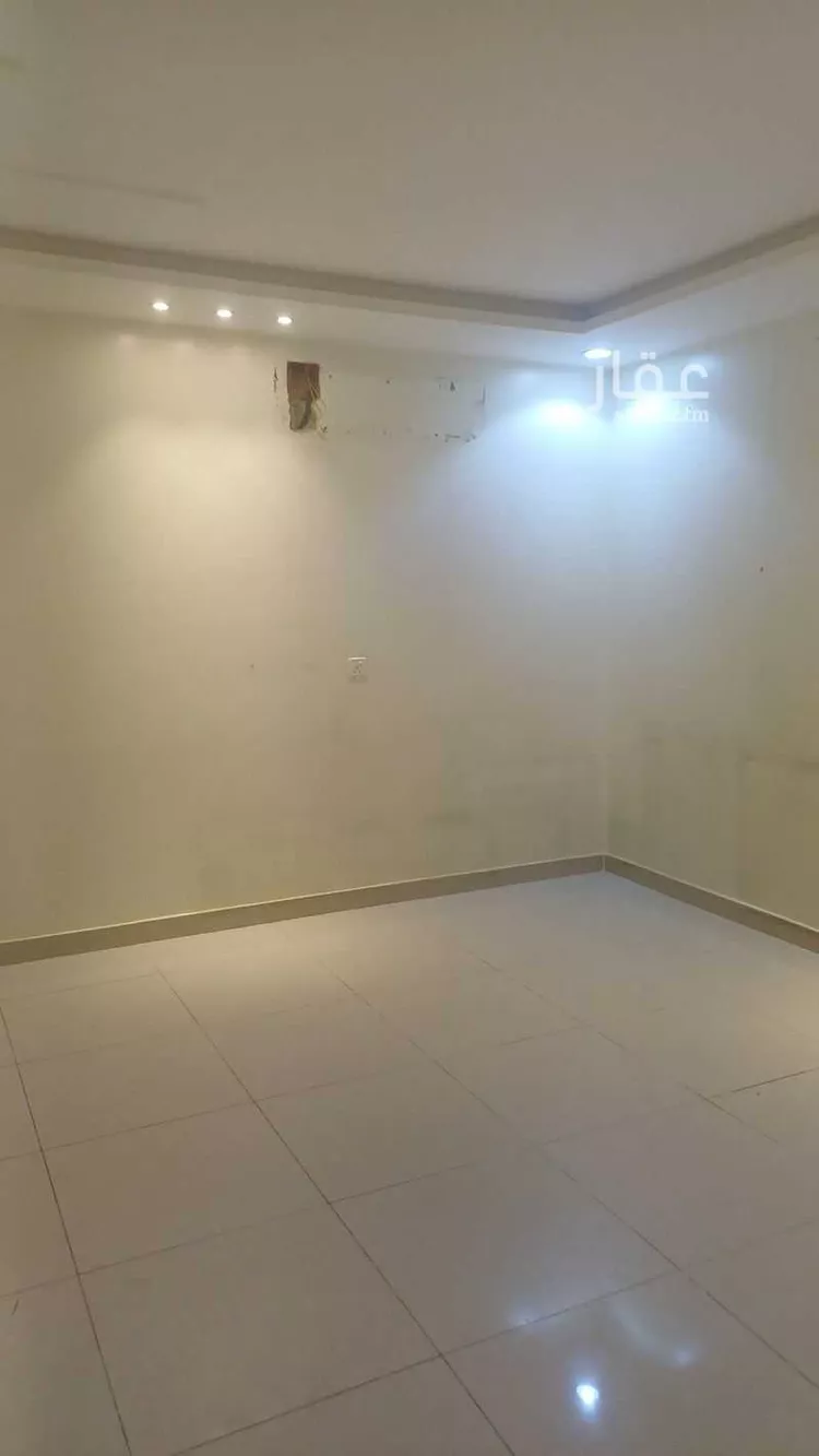 شقة للإيجار في شارع الدرب, حي العزيزية, مدينة الرياض, منطقة الرياض صورة 3