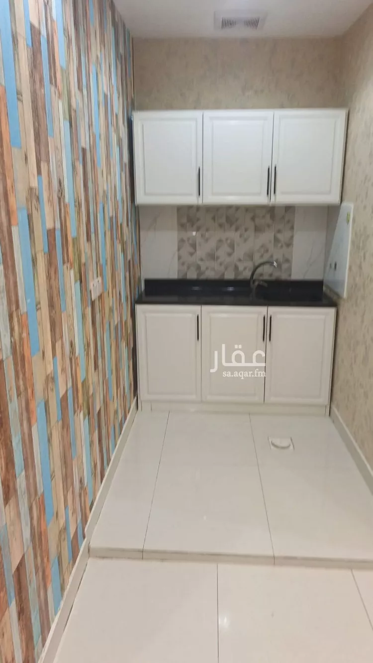 عمارة للإيجار في شارع القادسية, حي الياسمين, مدينة الرياض, منطقة الرياض صورة 4