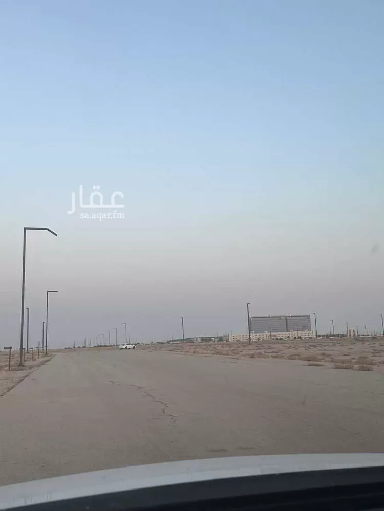 أرض للبيع في شارع المفرق وكمب الطرق 2061 ، القرعاء ، بريدة