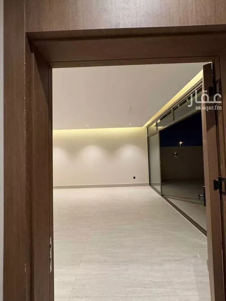 دور للبيع في شارع الحجا, حي النفل, مدينة الرياض, منطقة الرياض صورة 5