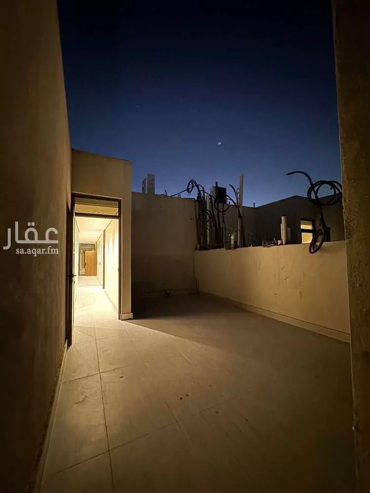 دور للبيع في شارع الحجا, حي النفل, مدينة الرياض, منطقة الرياض 20