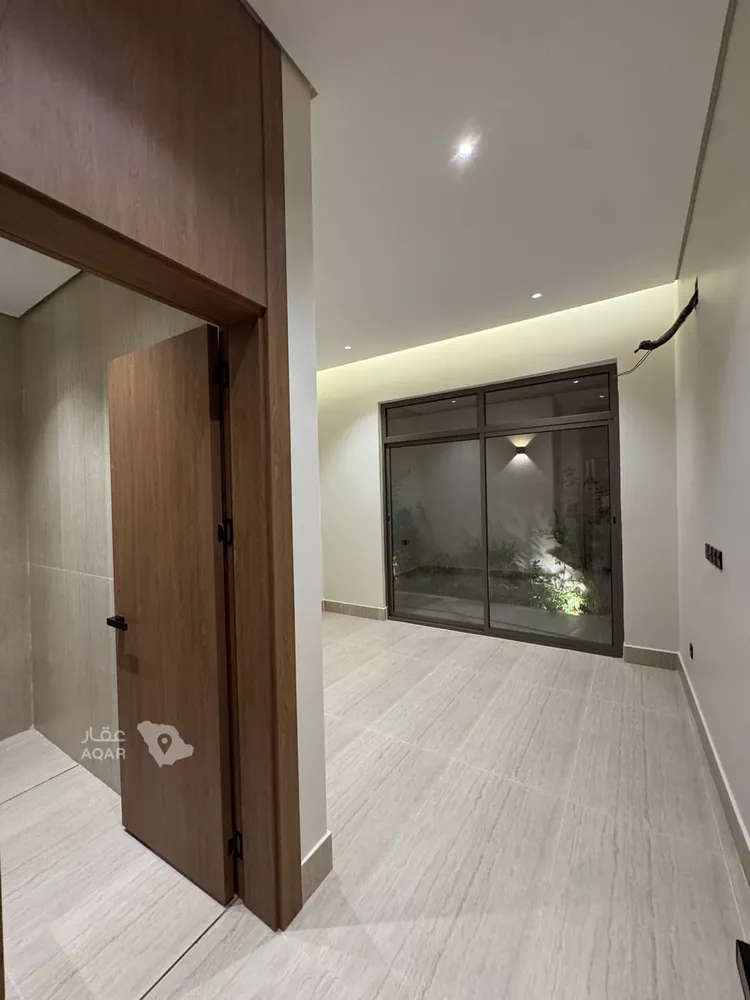 Floor for Sale in Riyadh An Nafal 20