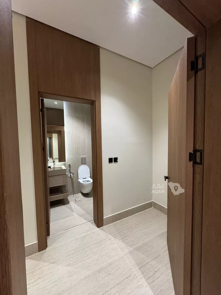 Floor for Sale in Riyadh An Nafal 19