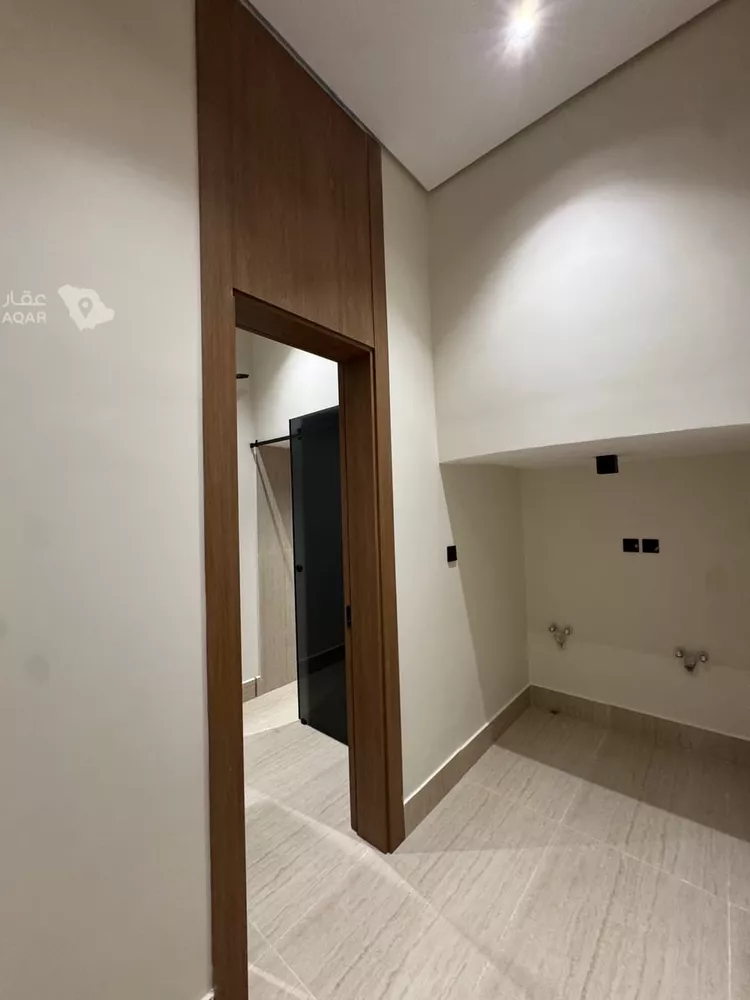 Floor for Sale in Riyadh An Nafal 13