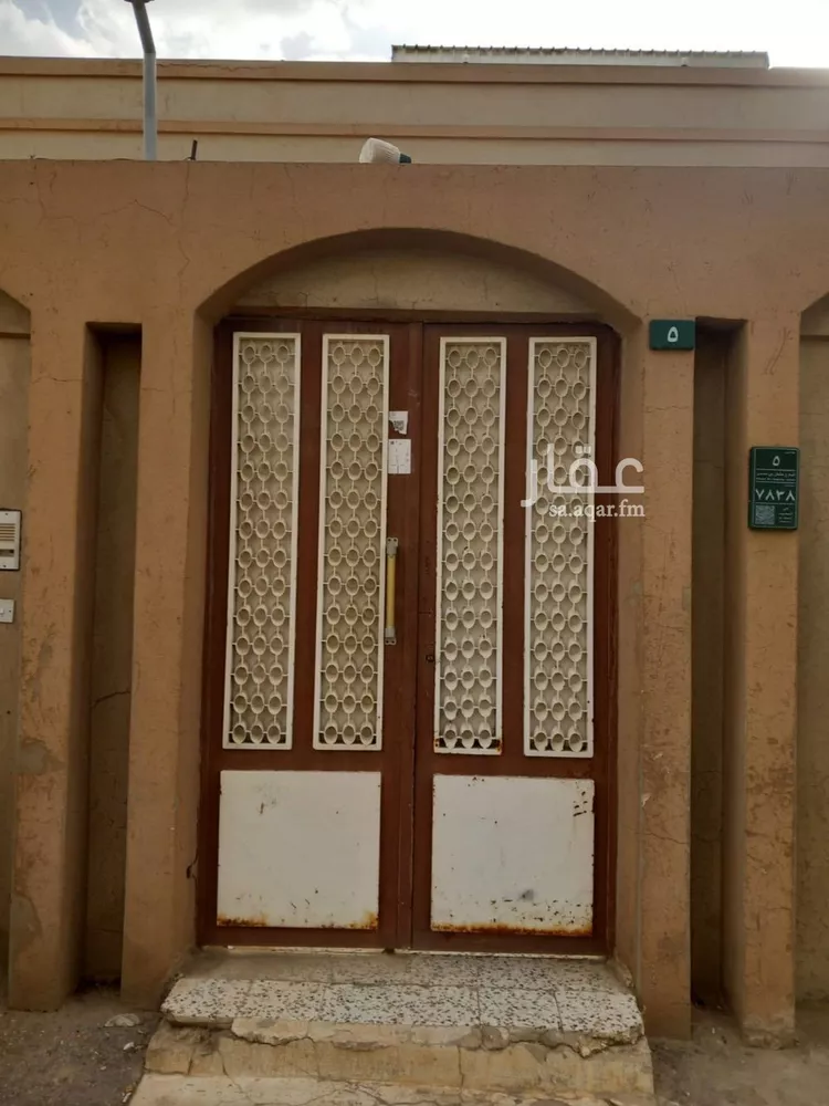 فيلا للبيع في شارع ابن اللبان, حي الملك فهد, مدينة الرياض, منطقة الرياض صورة 2