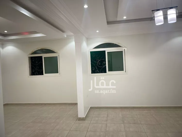 فيلا للإيجار في شارع نبرة, حي الوادي, مدينة الرياض, منطقة الرياض صورة 5