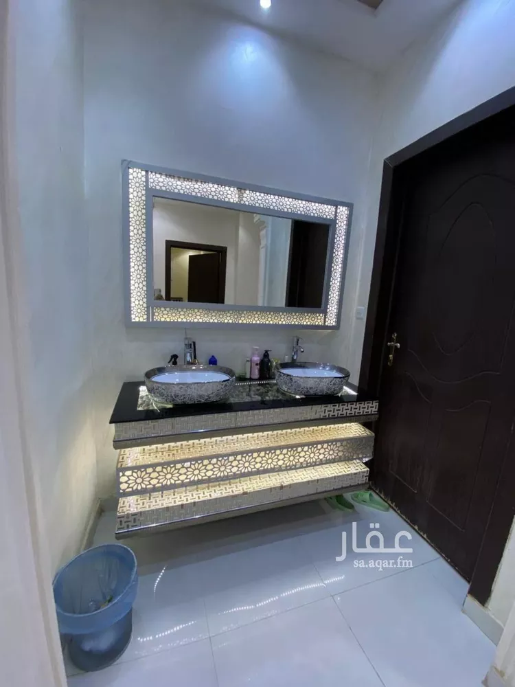 فيلا للبيع في شارع رقم 298, حي الرمال, مدينة الرياض, منطقة الرياض صورة 2
